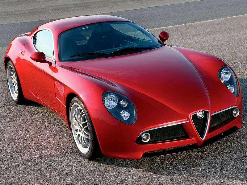 Alfa Romeo 8C Competizione coupe 1.generacji 4.7 MT (2007 2009)