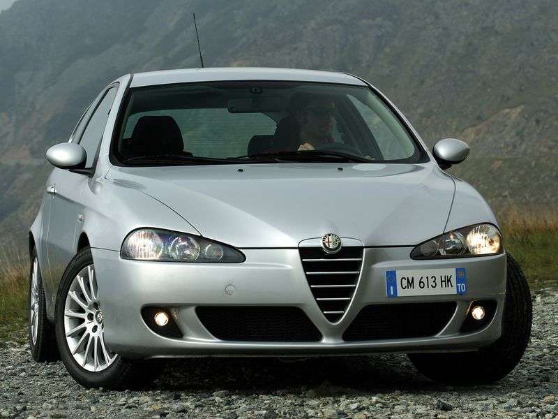 Alfa Romeo 147 3 drzwiowy hatchback drugiej generacji 2.0 SS (2004 2010)
