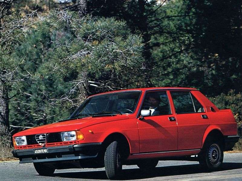 Alfa Romeo Giulietta 116 sedan 2.0 MT (1980 1981)