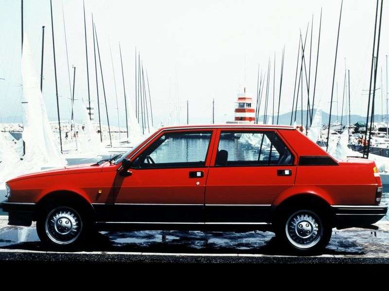Alfa Romeo Giulietta 116 [druga zmiana stylizacji] sedan 2.0 TD MT (1983 1985)