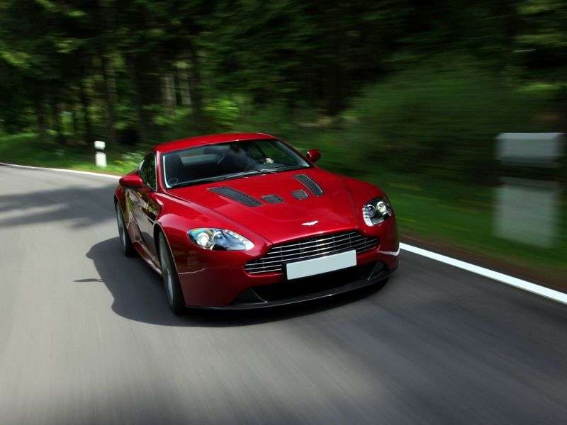 Aston Martin Vantage 3. generacja [zmiana stylizacji] V12 coupe 2 drzwi. 6.0 V12 MT Basic (2009 2013)