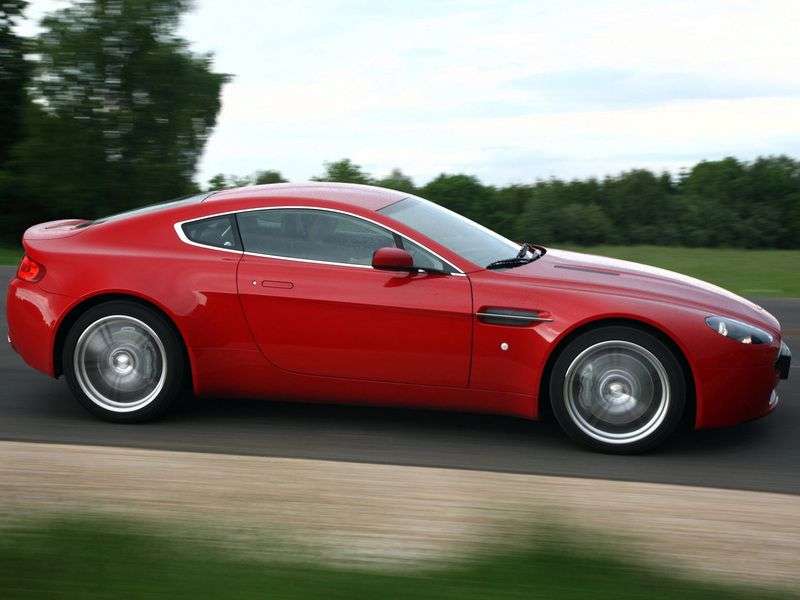 Aston Martin Vantage 3. generacji [zmiana stylizacji] V8 coupe 2 drzwi. 4.7 V8 AT Base (2008 2012)