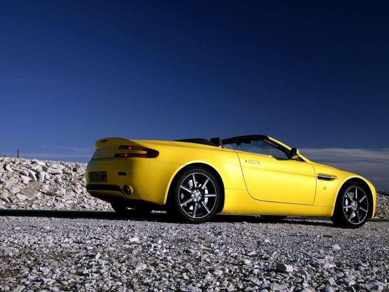 Aston Martin Vantage 3 generacji V8 roadster 2 drzwiowy 4.3 V8 MT (2006 2008)