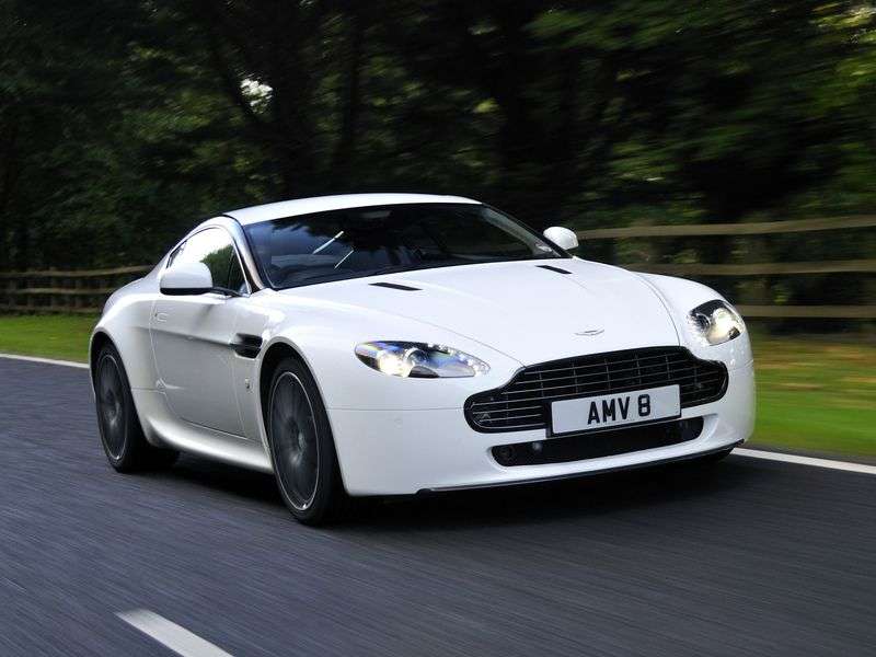Aston Martin Vantage 3. generacja [zmiana stylizacji] V8 N420 coupe 2 drzwi. 4.7 V8 Sportshift Podstawa (2010 2010)