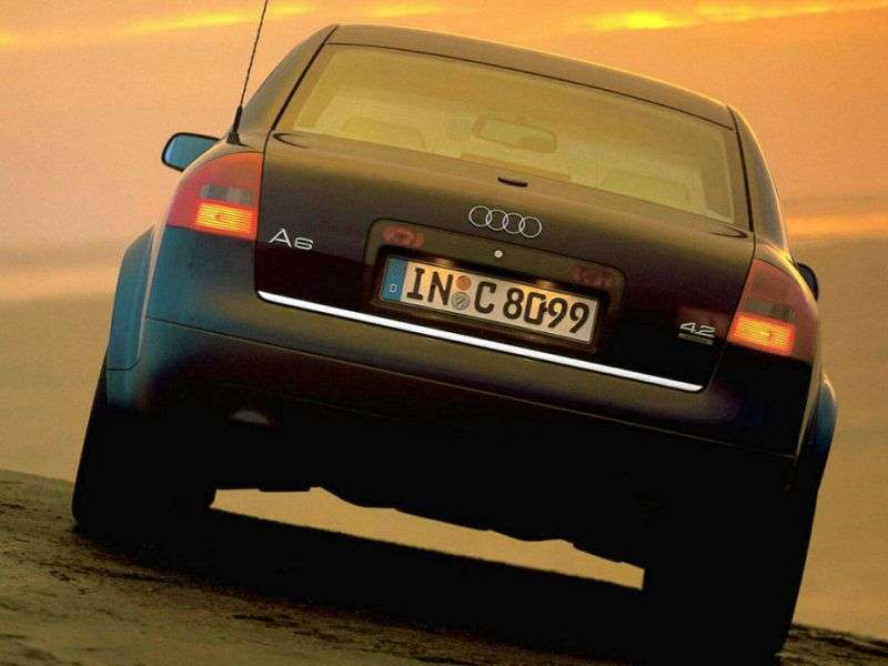 Audi A6 4B, C5Sedan 2.8 quattro MT (1997–2001)