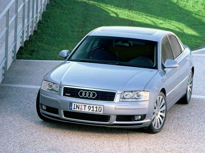 Audi A8 D3 / 4Esedan 4.2 quattro AT (2002–2005)