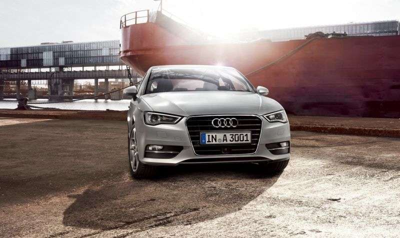 Audi A3 8VHatchback 1.4 TFSI S tronic Attraction (2012 – current century)