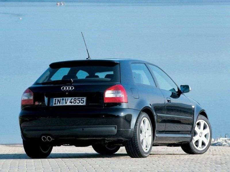 Audi S3 8L [restyling] hatchback 1.8 T quattro MT (2001–2003)