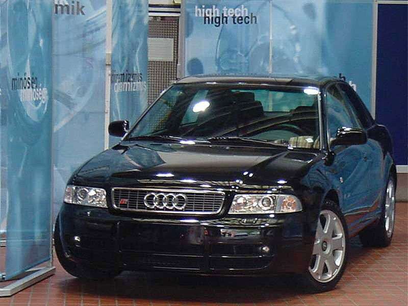 Audi S4 B5,8D 4 drzwiowy sedan 2.7 quattro MT (1997 1999)