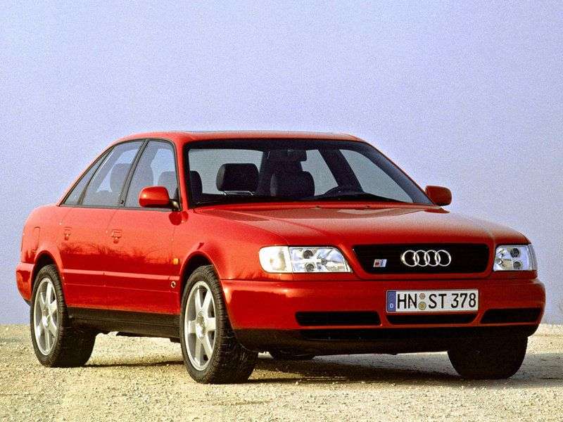 Audi S6 C4sedan 4.2i PLUS MT (1994–1997)