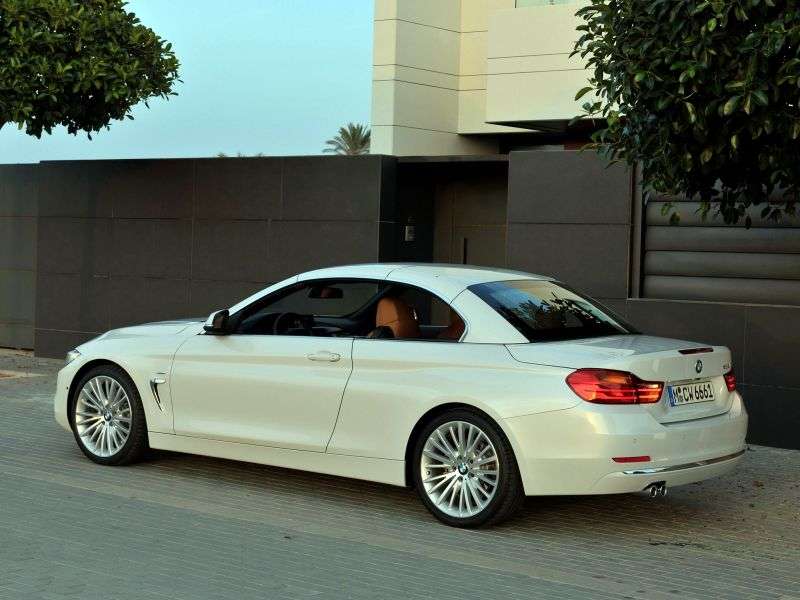 BMW 4 Series F32 Cabriolet 435i AT (2013 obecnie)