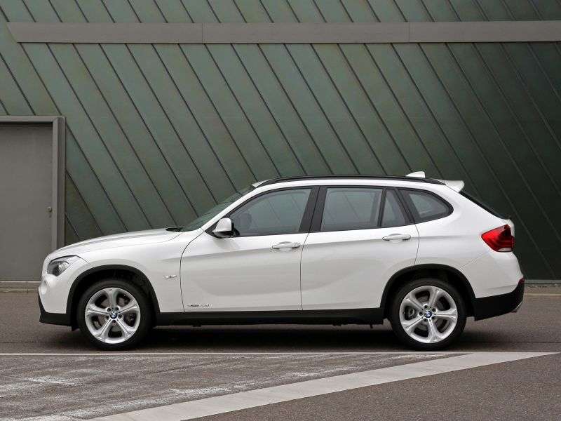 BMW X1 E84 xDrive23d Podstawa Crossover MT (2010 2012)