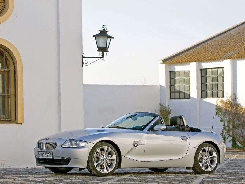 BMW Z4 E85 / E86 [restyling] Roadster 3.0si AT (2005–2008)