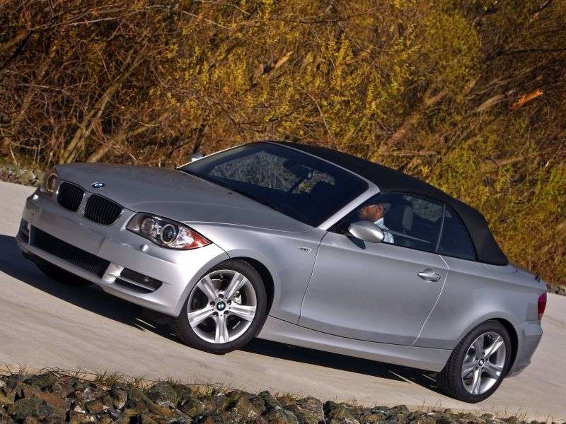 BMW serii 1 E81 / E82 / E87 / E88 [zmiana stylizacji] kabriolet 120d MT (2008 2010)