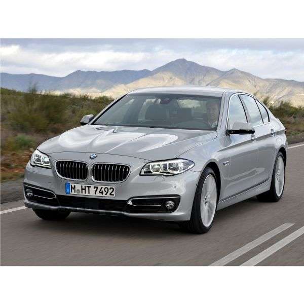 BMW serii 5 F10 / F11 [zmiana stylizacji] sedan 520d xDrive AT (2013 obecnie)