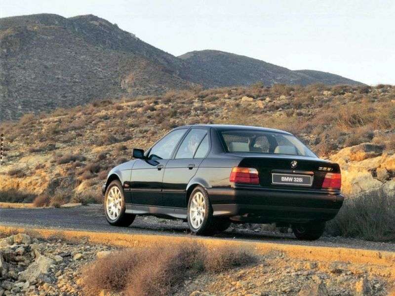 BMW Seria 3 E36 sedan 318i AT (1992 1998)