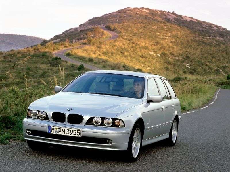BMW serii 5 E39 [zmiana stylizacji] kombi Touring 520d MT (2000 2004)