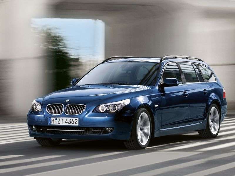BMW 5 Series E60 / E61 [Restyled] Touring Wagon 530d AT (2007–2010)