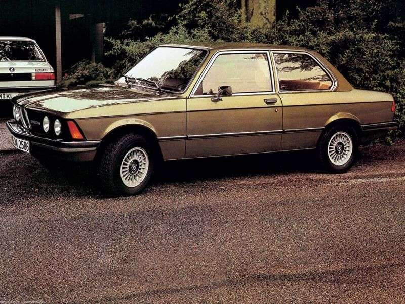 BMW Seria 3 E21 sedan 318i 5MT (1979 1983)