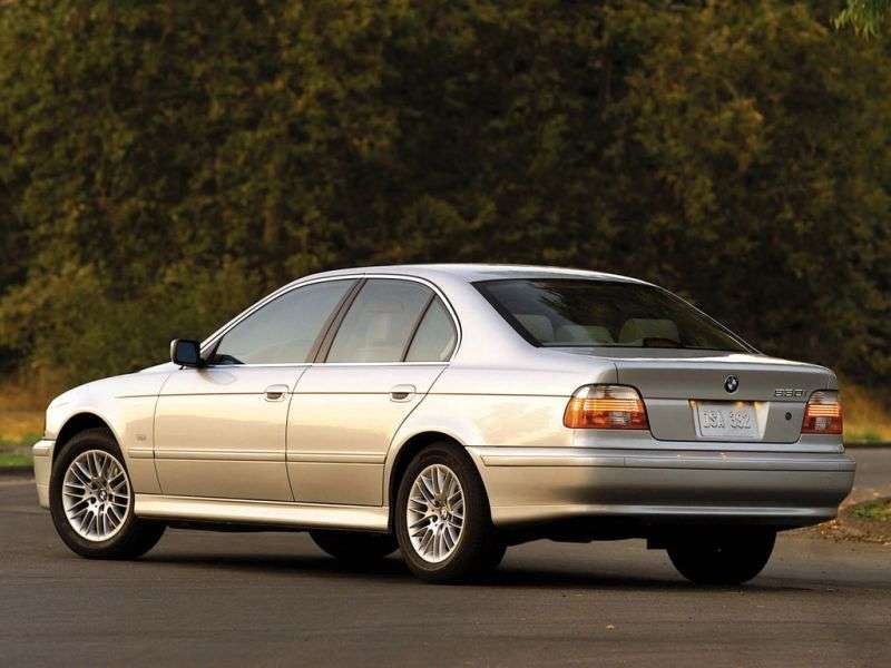 BMW serii 5 E39 [zmiana stylizacji] sedan 530i MT (2001 2003)