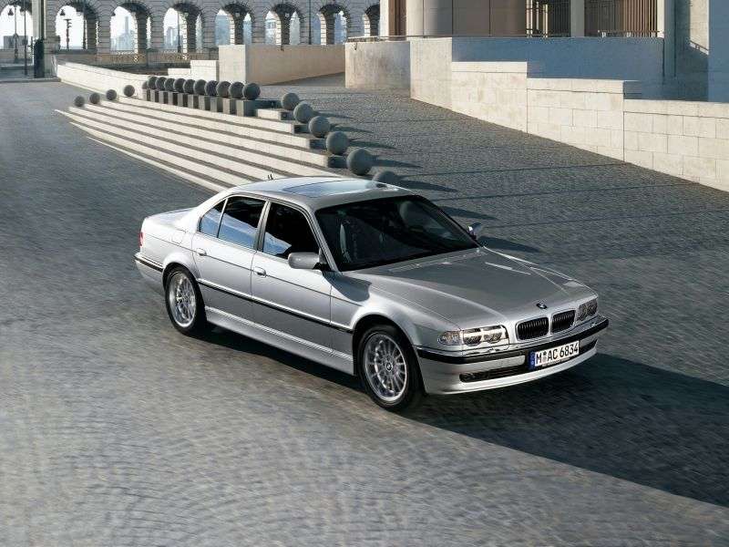 BMW serii 7 E38 [restyling] sedan 735i AT (1998 2001)