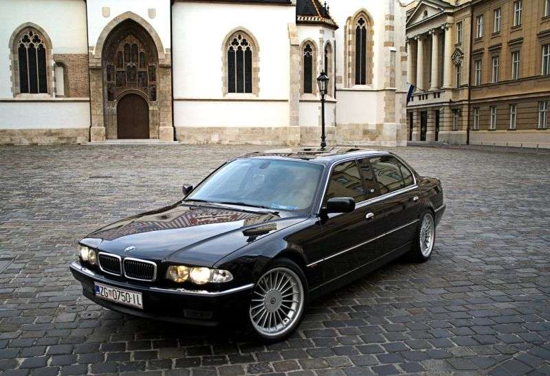 BMW 7 Series E38 [restyling] L7 4 door sedan. L7 AT (1998–2001)
