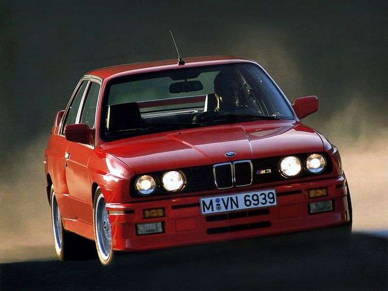 BMW serii M E30 3 coupe 2.3 MT Evolution II (1988 1991)