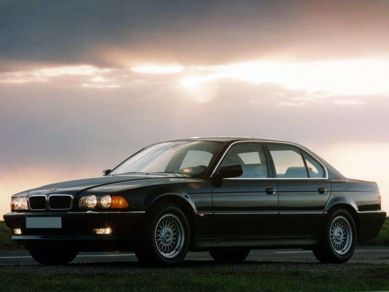 BMW Seria 7 E38 sedan 725tds MT (1996 1998)