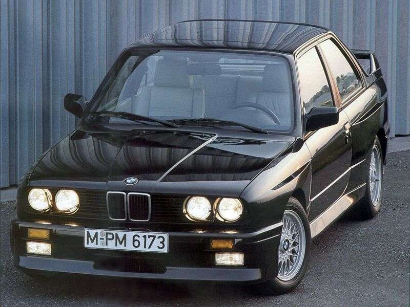 BMW serii M E30 3 coupe 2.3 MT Evolution II (1988 1991)