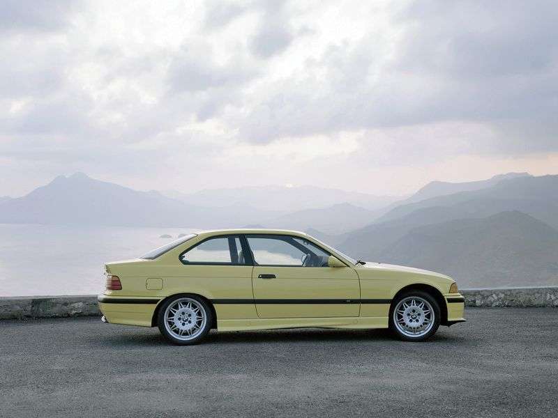 BMW serii M E36 3 coupe 3.2 MT (1995 1999)