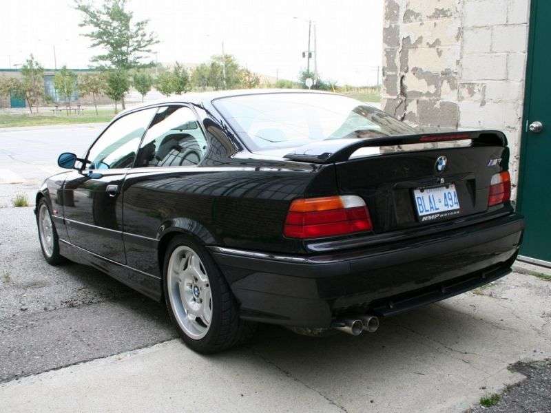BMW serii M E36 3 coupe 3.2 MT (1995 1999)