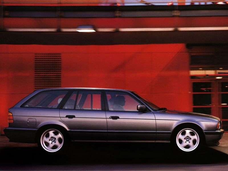 BMW M Series E34 5 Series Universal 3.8 MT (1992–1994)