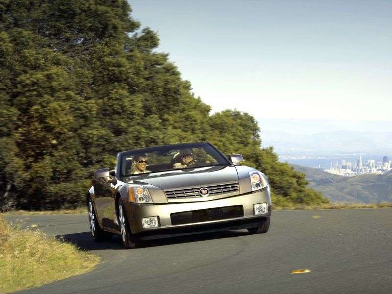 Cadillac XLR 1.generacja 4.6i AT roadster (2003 obecnie)
