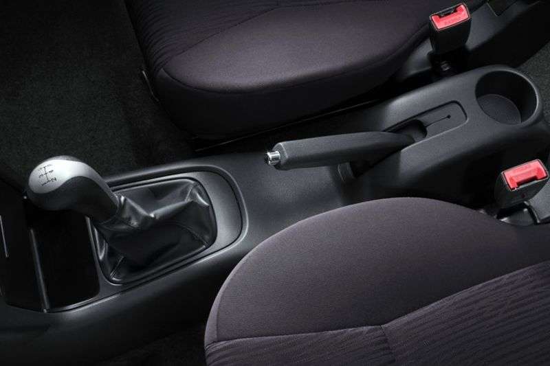 Chery Very 1st generation hatchback 1.5 MT Comfort (2012) (2011 – n.)