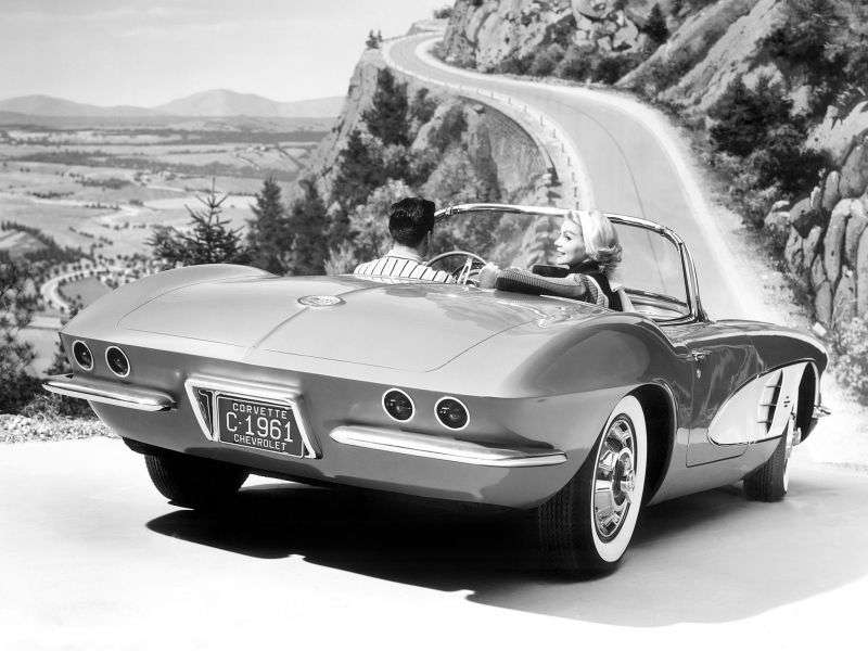 Chevrolet Corvette C1 [trzecia zmiana stylizacji] 4.6 Powerglide roadster (1960 1962)