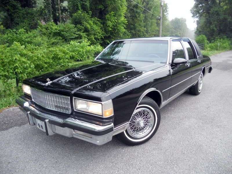 Chevrolet Caprice 3rd generation [2nd restyling] sedan 5.0 4AT (1987–1988)
