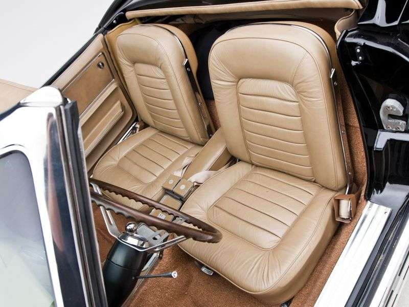 Chevrolet Corvette C2 [trzecia zmiana stylizacji] Sting Ray roadster 5.4 Powerglide (1966 1966)