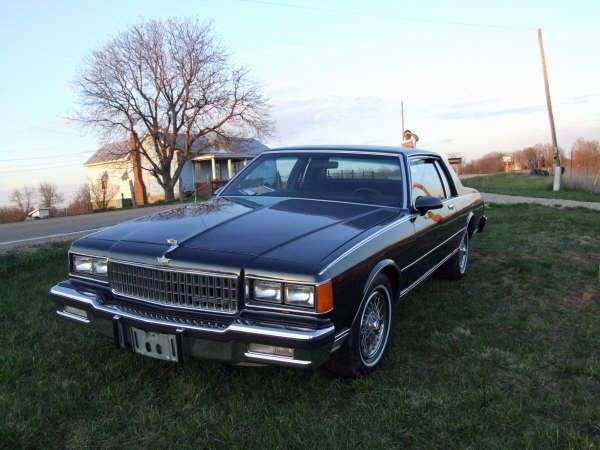 Chevrolet Caprice 3rd generation [2nd restyling] Coupe 5.0 4АТ (1987–1987)