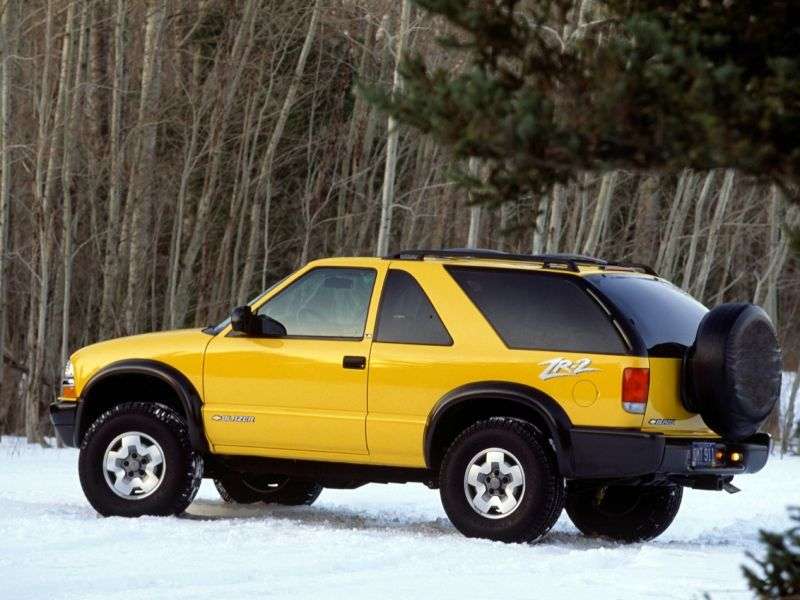 Chevrolet Blazer 3 drzwiowy SUV czwartej generacji [zmiana stylizacji]. 4.3 MT AWD (1997 2005)