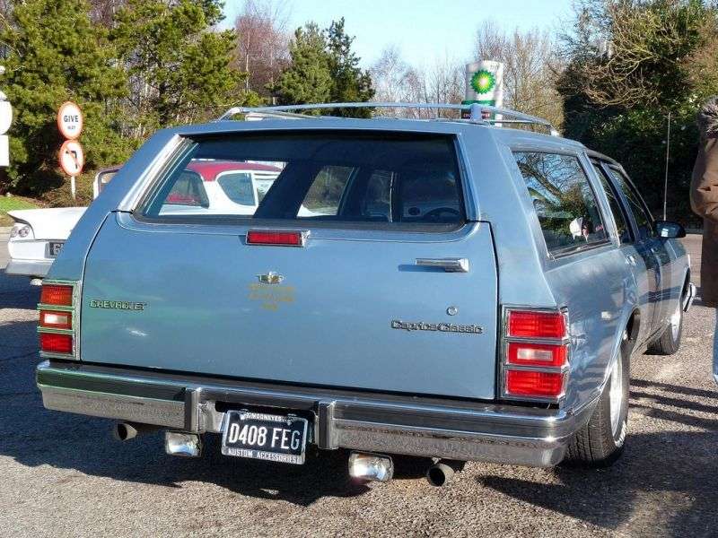 Chevrolet Caprice 3. generacja [druga zmiana stylizacji] kombi 5.0 4AT (1986 1986)