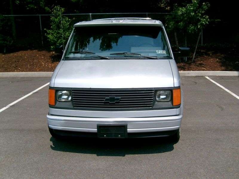 Chevrolet Astro Minibus pierwszej generacji 4.3 AT AWD Extended (1992 1994)