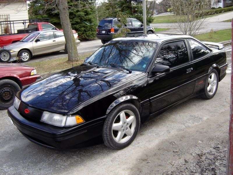 Chevrolet Cavalier 2. generacja [zmiana stylizacji] coupe 2.2 MT (1993 1994)