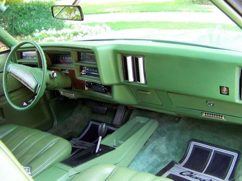 Chevrolet Chevelle 2 drzwiowe coupe 3. generacji [zmiana stylizacji]. 6.6 Turbo Hydra Matic (1974 1974)