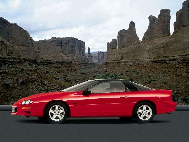Chevrolet Camaro 4. generacji [zmiana stylizacji] Z28 coupe 2 drzwiowy. 5,7 MT (1998 2000)