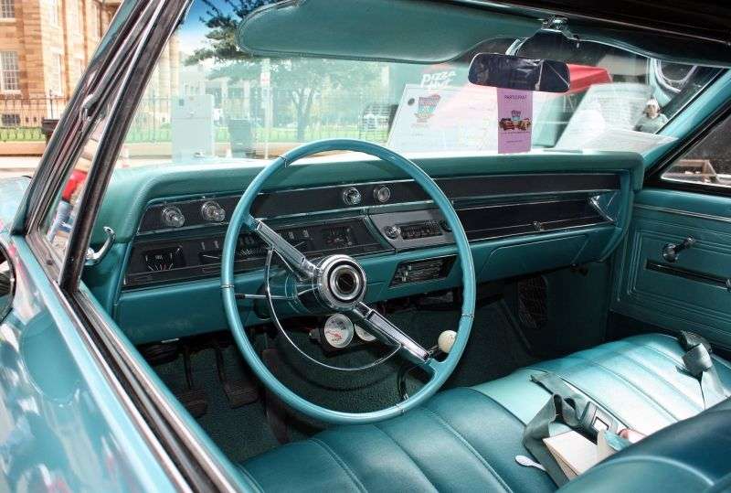 Chevrolet Chevelle 1 sza generacja [2 zmiana stylizacji] kabriolet 2 drzwiowy. 4,6 4MT (1966 1966)