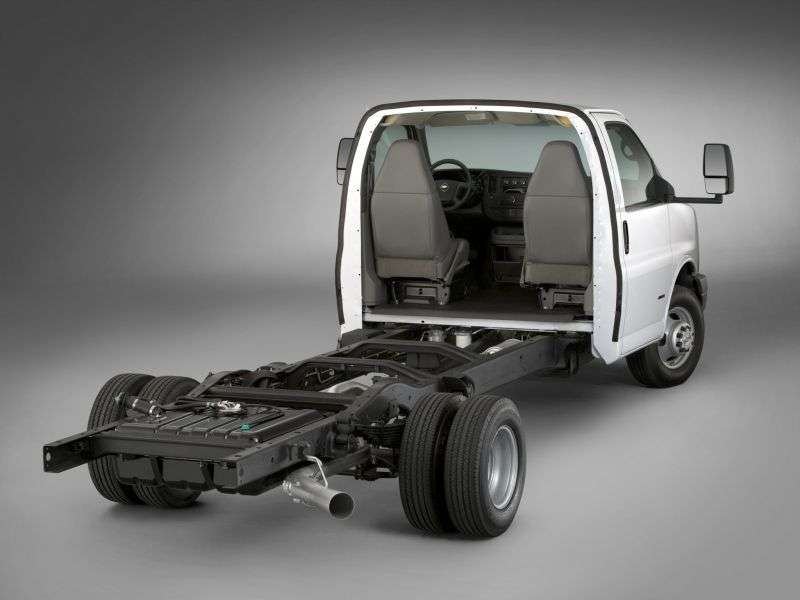 Chevrolet Express 1.generacji [zmiana stylizacji] Cutaway podwozia 6.0 AT MWB (2010   obecnie)
