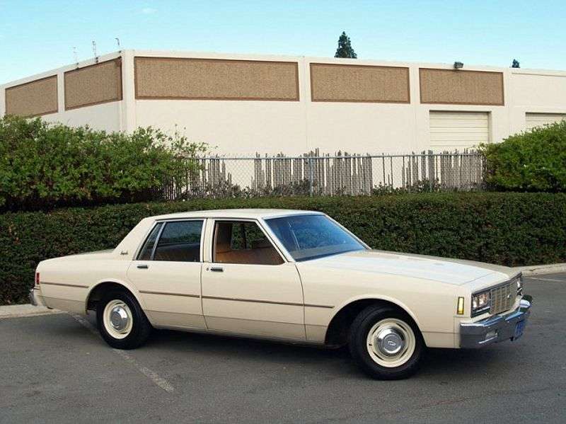 Chevrolet Impala 6th generation [3rd restyling] sedan 4.4 AT (1980–1980)