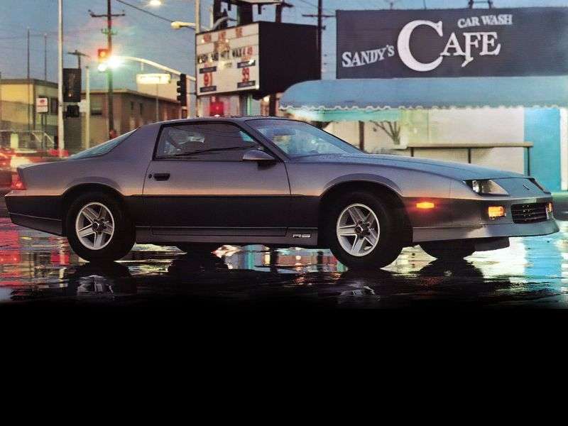 Chevrolet Camaro 3rd generation [2nd restyling] coupe 2 dv. 3.1 AT (1991–1992)