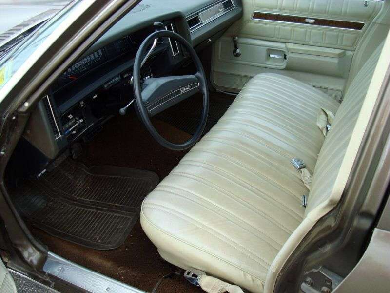 Chevrolet Impala 5th generation [2nd restyling] Custom coupe 2 dv. 5.7 Turbo Hydra Matic (1973–1973)