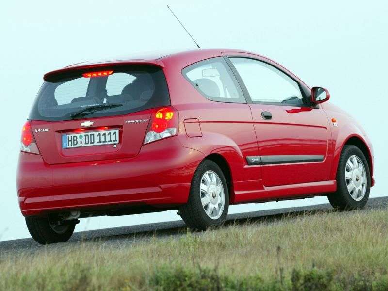 Chevrolet Kalos 1st generation 1.4 LPG MT hatchback (2005–2006)